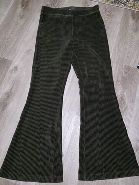 American Eagle Dark Green Ribbed Velvet Flare Pants